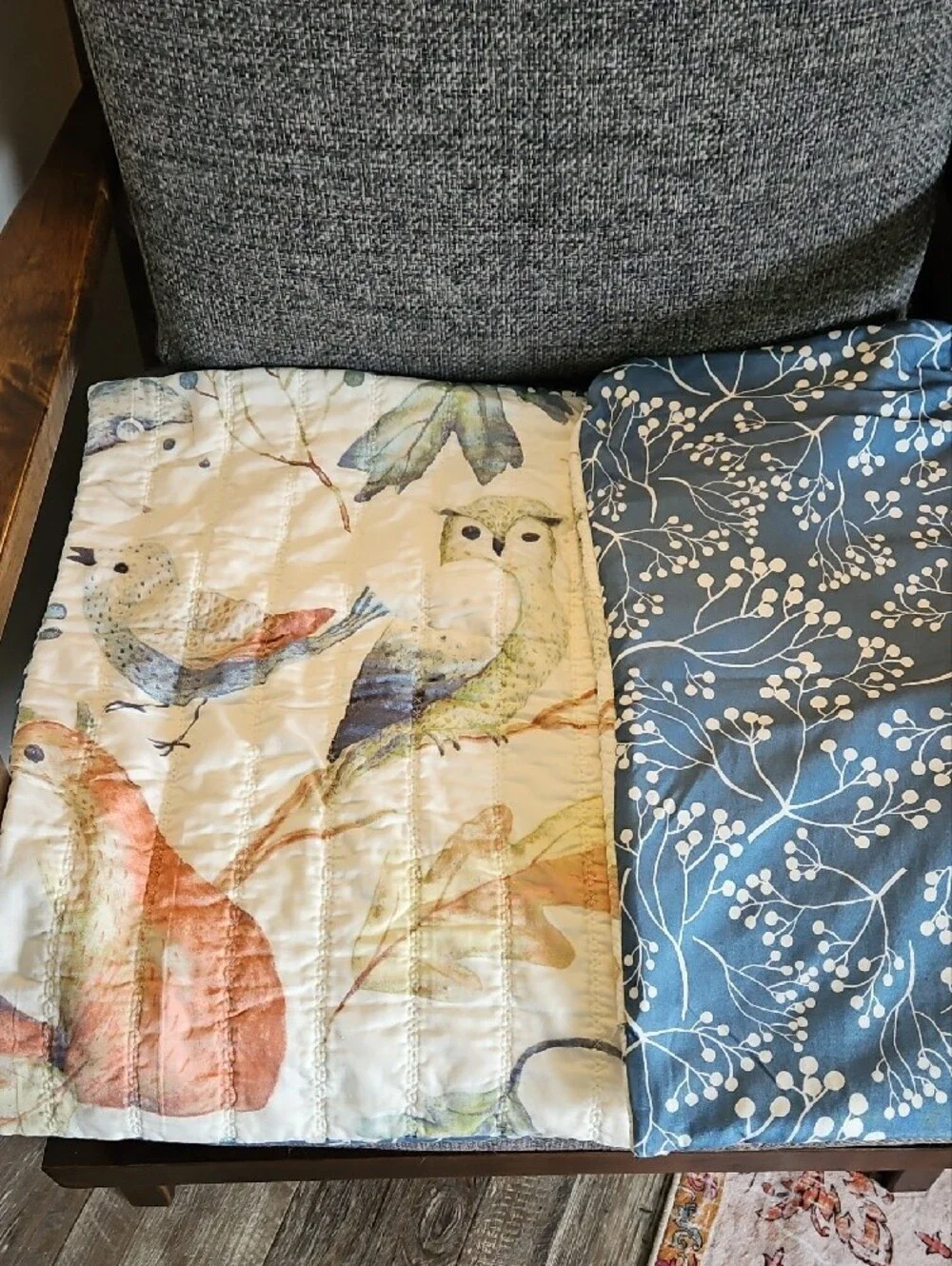 Wildlife Watercolor Throw Blanket - Cream with Multicolor Bird & Leaf Print